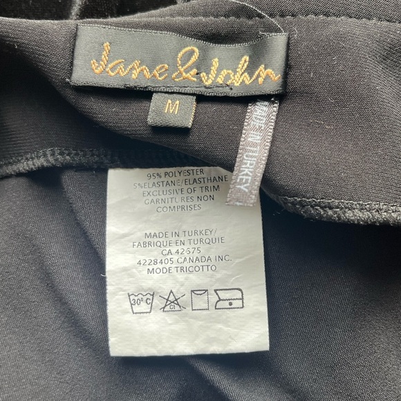 Jane & John Black Asymmetrical Skirt Size Medium - Picture 5 of 5